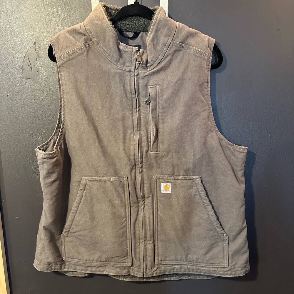 Women’s,Taupe, Sherpa lined Carhartt vest.  Like new. Worn once.